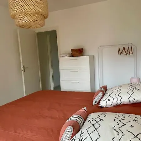 Appartement - Tennis Et Piscine *