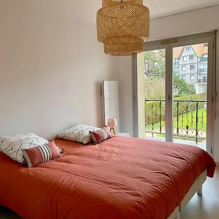 - Tennis Et Piscine Appartement