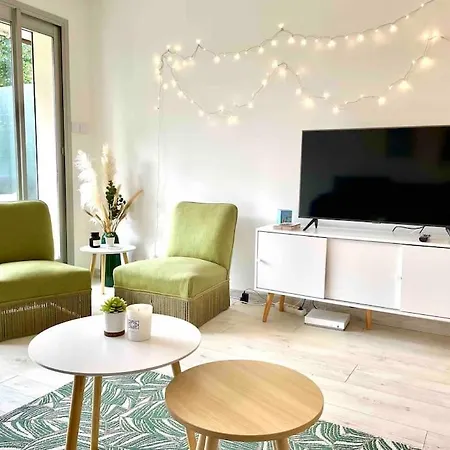 - Tennis Et Piscine Appartement *